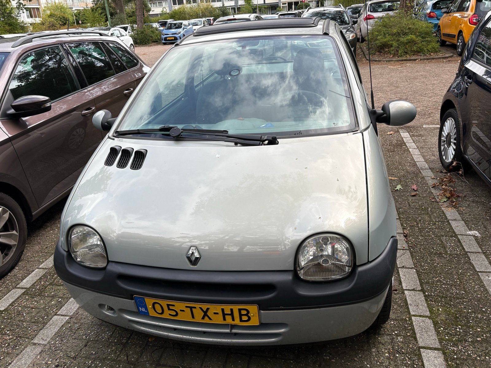 Renault Twingo 1.2 16V Quickshift E4 2007 Grijs, Twingo, 600 kg, 4 cilinders, Origineel Nederlands