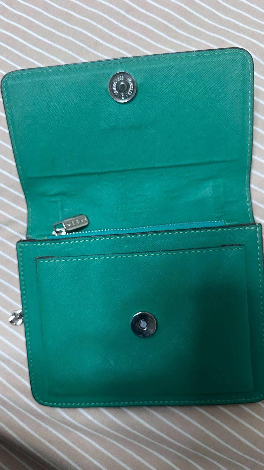 Prada schoudertasje, Sieraden, Tassen en Uiterlijk, Ophalen, Zo goed als nieuw, Groen, Schoudertasje