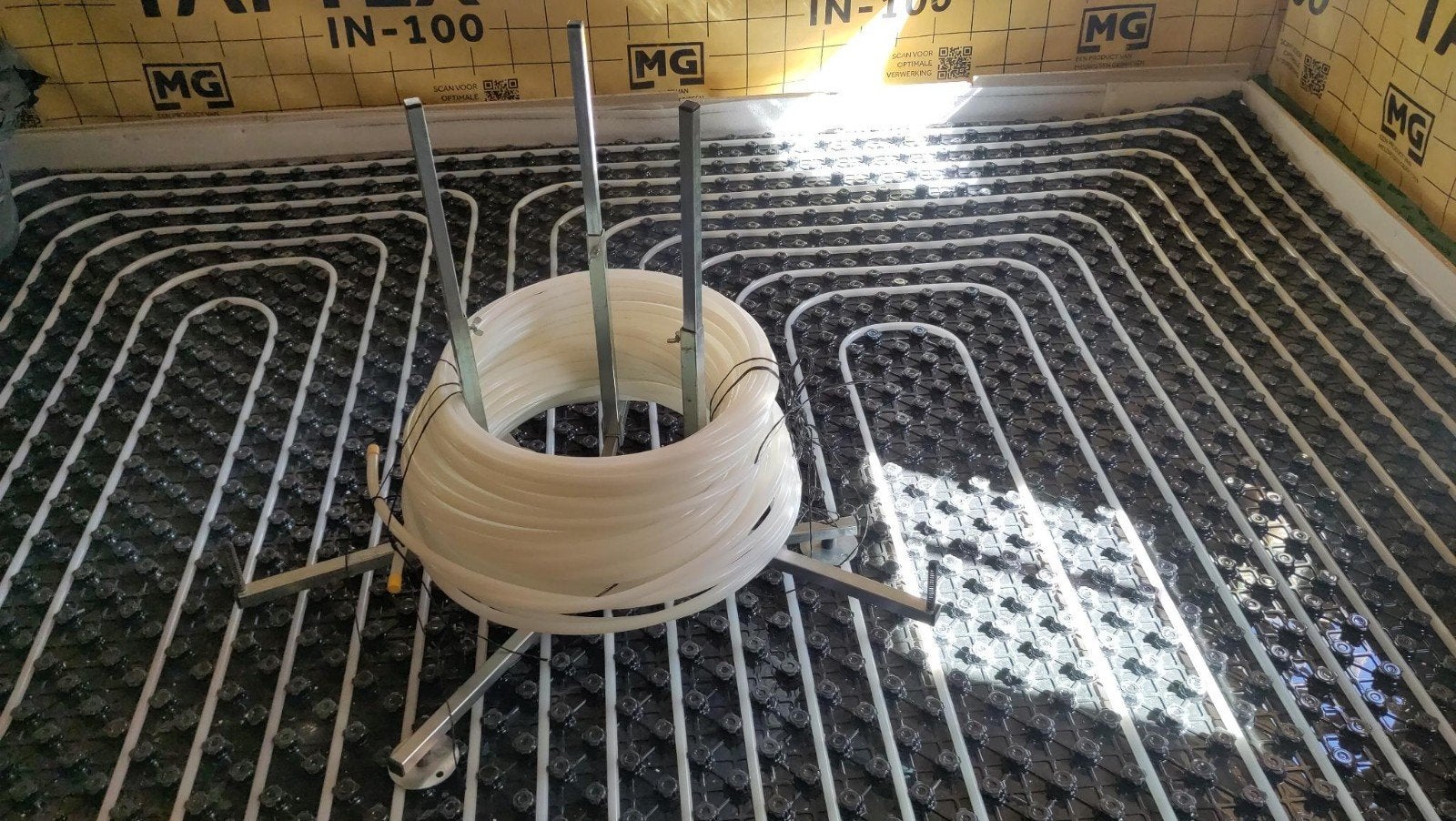 Buishaspel vloerverwarming, Gebruikt, Minder dan 30 cm, Overige typen, Minder dan 60 cm