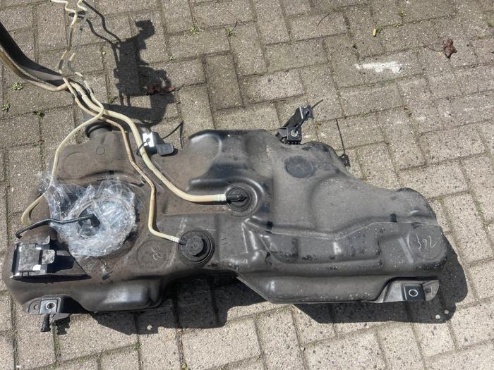 Tank van een Seat Arona, Gebruikt, -, Verzenden, -