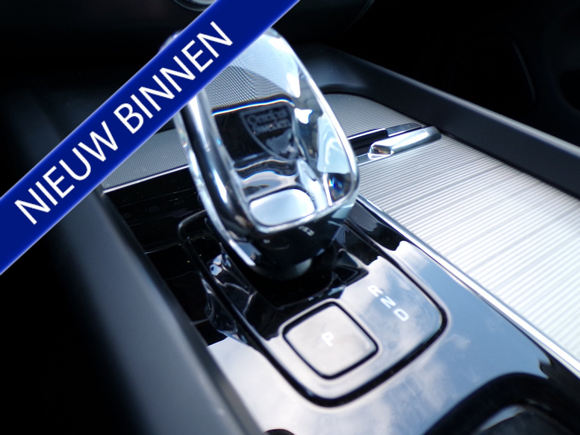Volvo V60 2.0 T6 Recharge AWD R-Design (bj 2021, automaat), Auto's, Automaat, 12 maanden, Gebruikt, 4 cilinders
