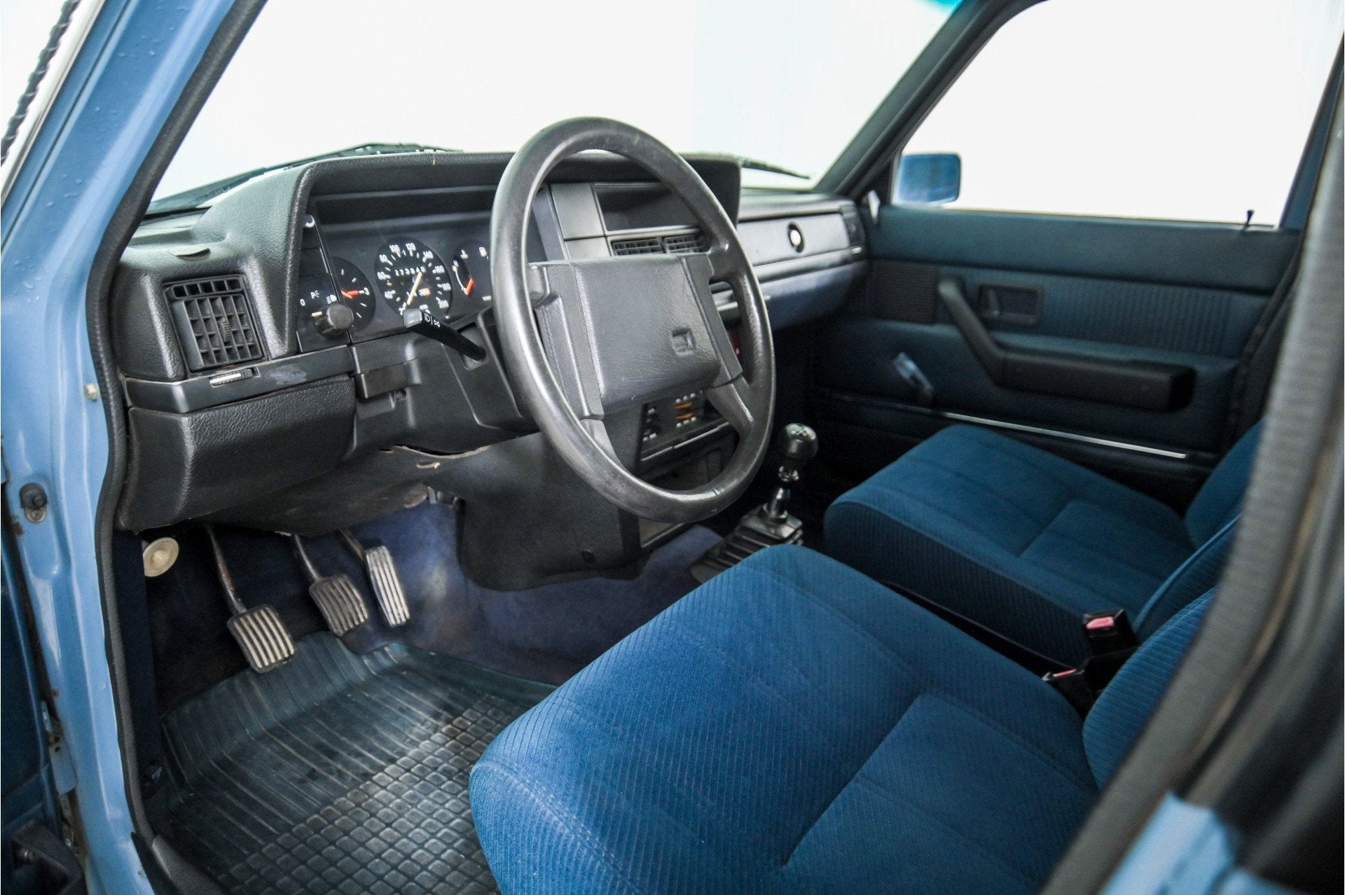 Volvo 245 2.3 met vijfbak (bj 1980), foto 11
