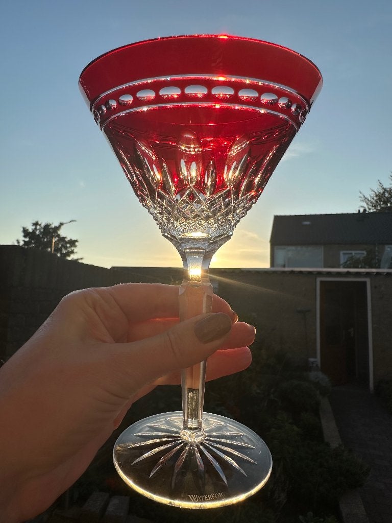 Waterford crarendon martini ruby red glass, Glas of Glazen, Overige merken, Verzenden, Overige stijlen
