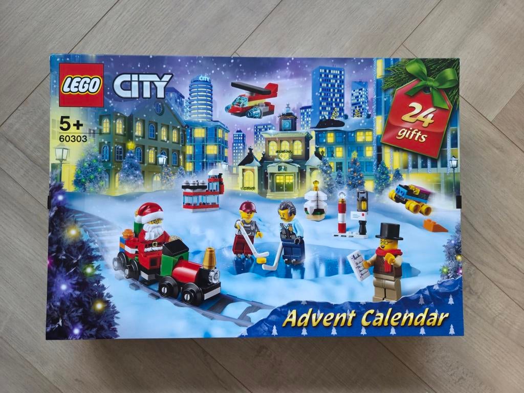 7x Lego City adventkalender 60303 uit 2021., Ophalen of Verzenden