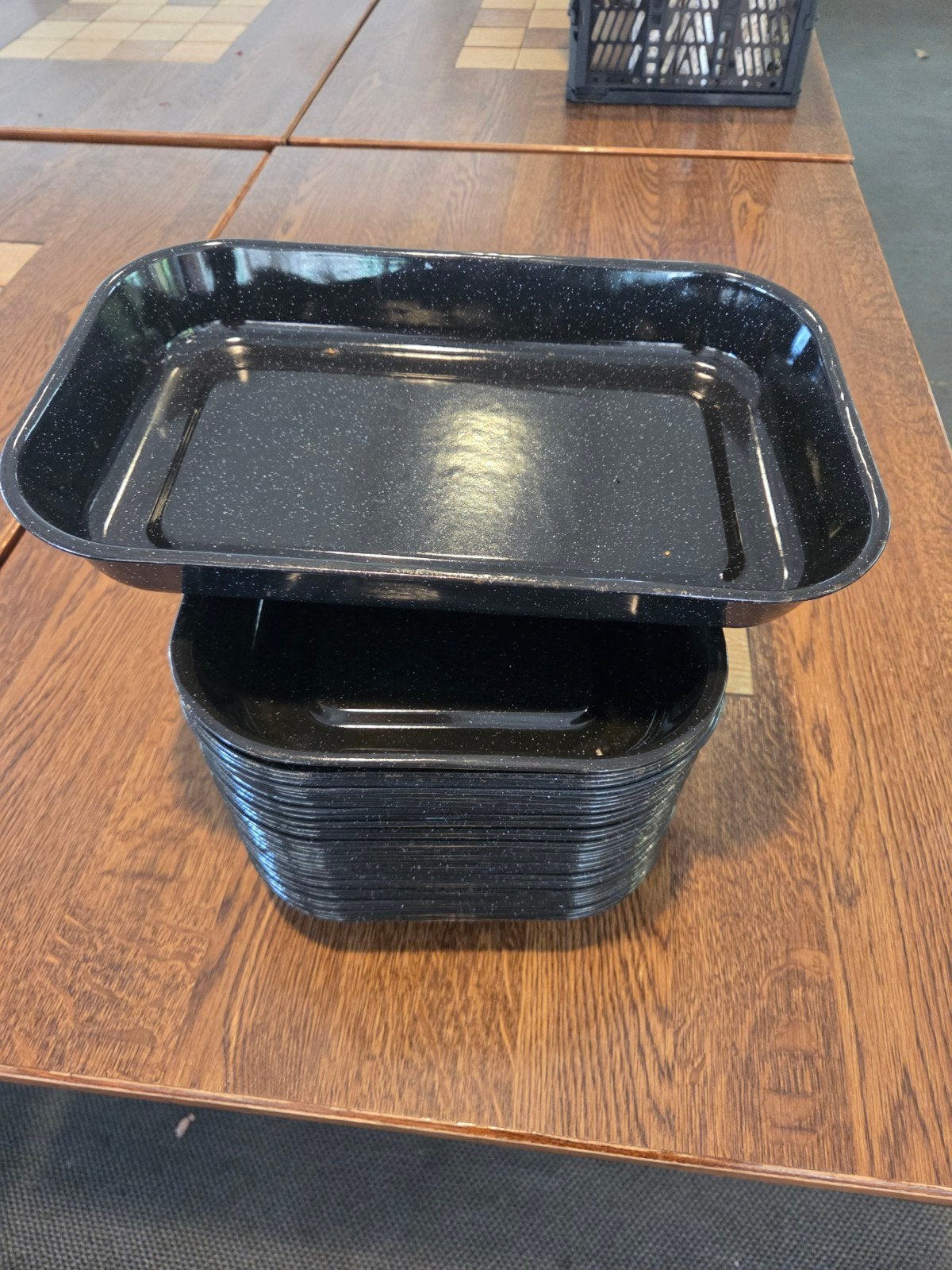 ca. 20 Geëmailleerde Metalen Ovenschalen / Braadsleden, Ophalen, Gebruikt, Gietijzer