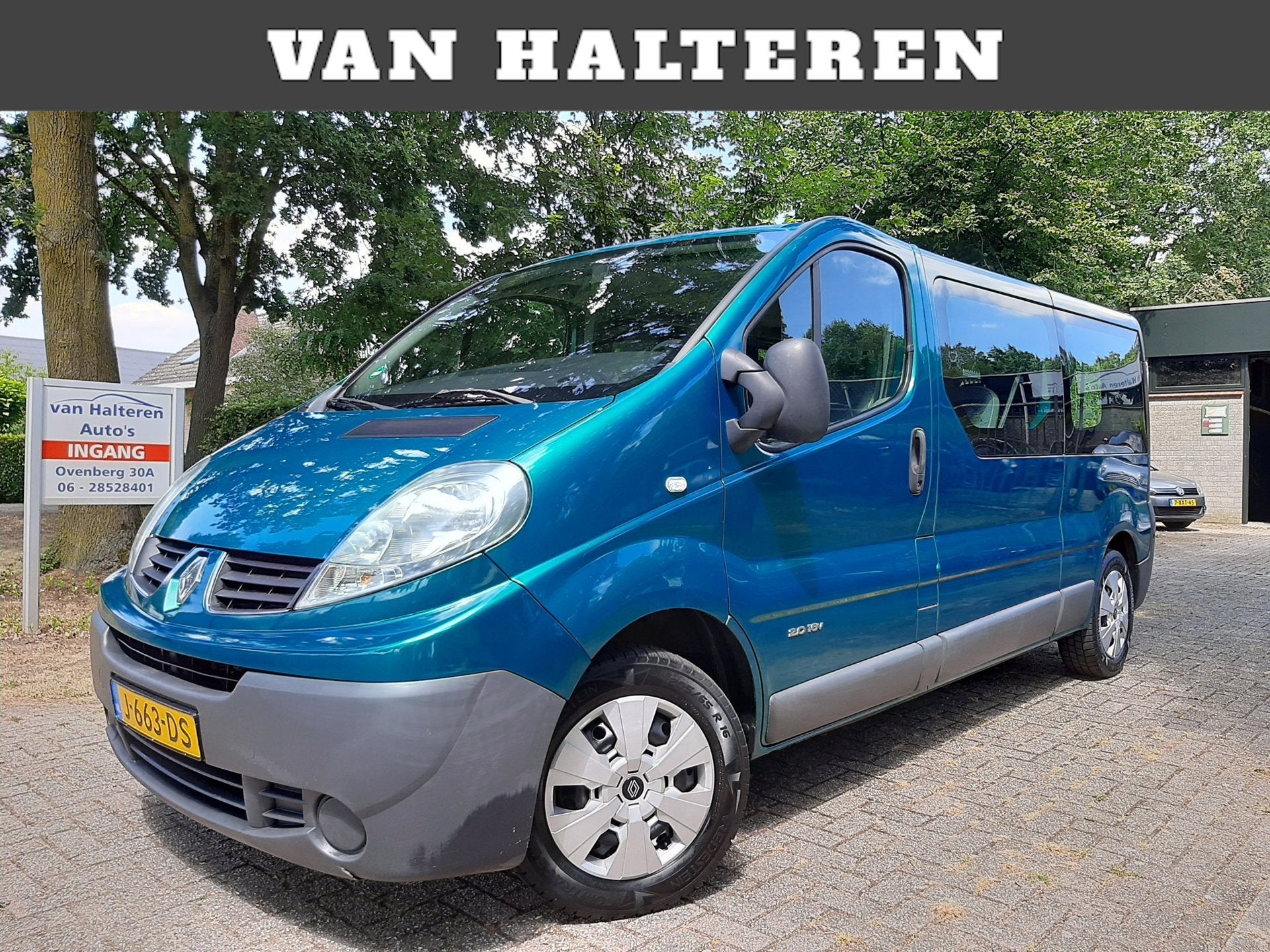 Renault Trafic Passenger 2.0-16V L2H1 Authentique 9-Persoons, Auto's, Renault, Voorwielaandrijving, 1998 cc, Stof, Gebruikt