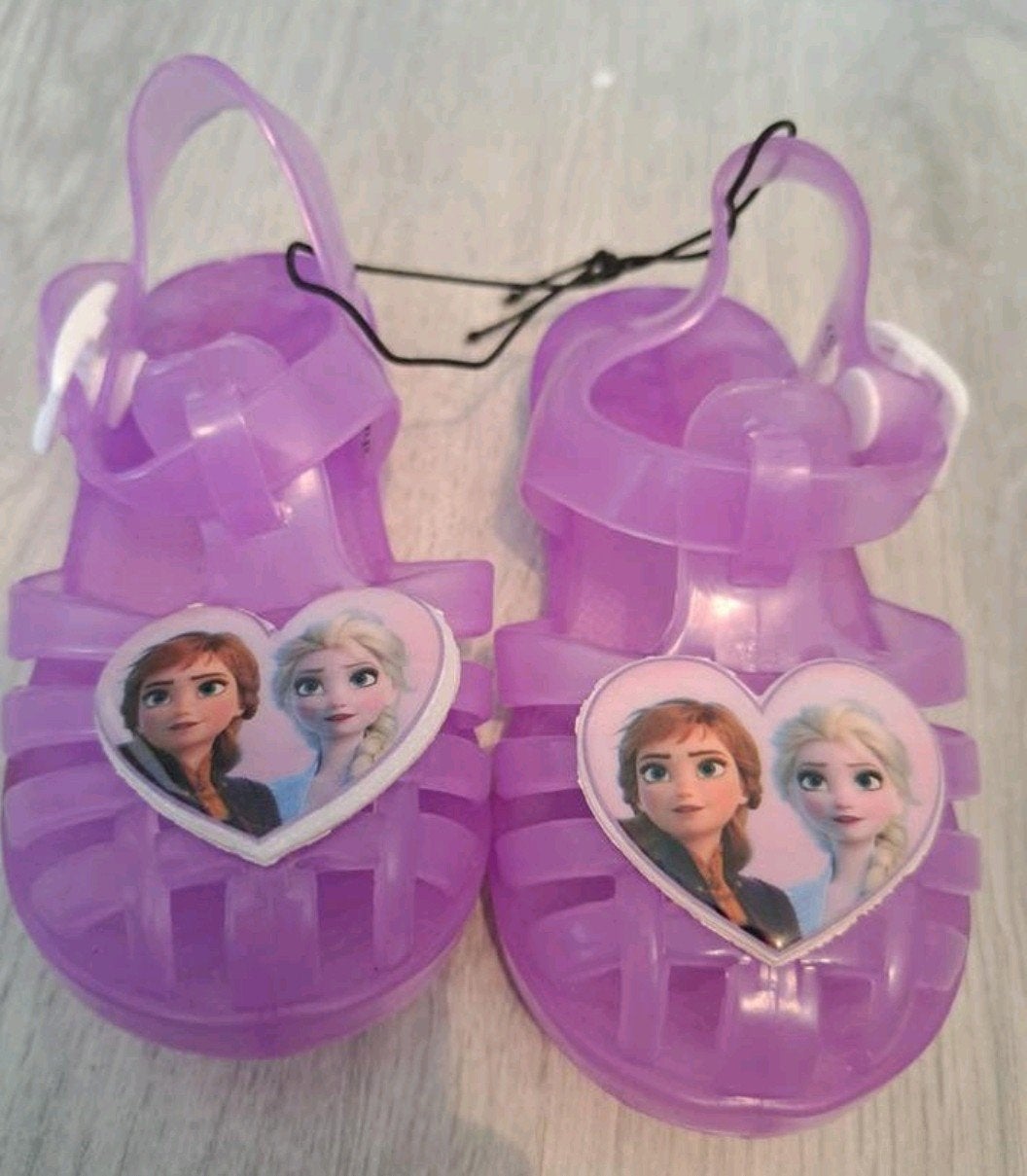 Nieuw paar waterschoenen maat 21 Frozen, Kinderen en Baby's, Kinderkleding | Kinder-zwemkleding, Ophalen of Verzenden, Nieuw, Jongen of Meisje