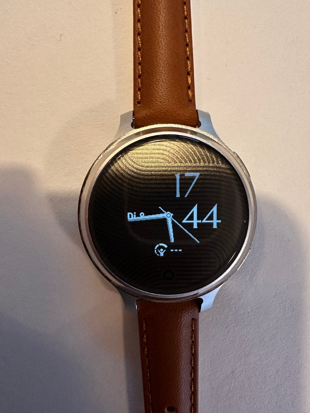 Garmin Lily 2 Active Cream Gold + nieuw leren Garmin bandje, Sieraden, Tassen en Uiterlijk, Smartwatches, Zwart, Slaap, Ophalen of Verzenden