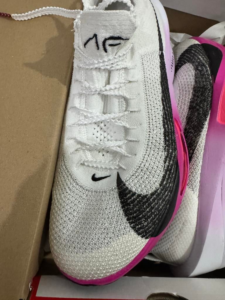 Nike Alphafly 3 Unisex Sportschoenen Maat 42/42,5, Sport en Fitness, Loopsport en Atletiek, Ophalen of Verzenden, Zo goed als nieuw