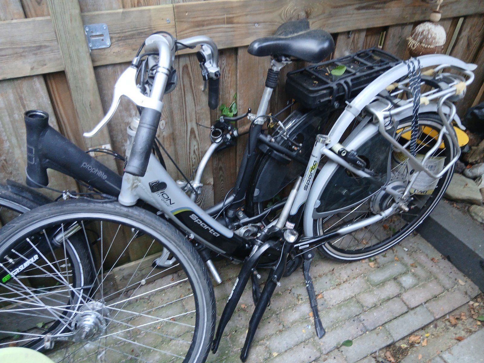 2 e-bikes voor onderdelen: Sparta en Prophete 28", Fietsen en Brommers, Elektrische fietsen, Ophalen, Gebruikt, Sparta
