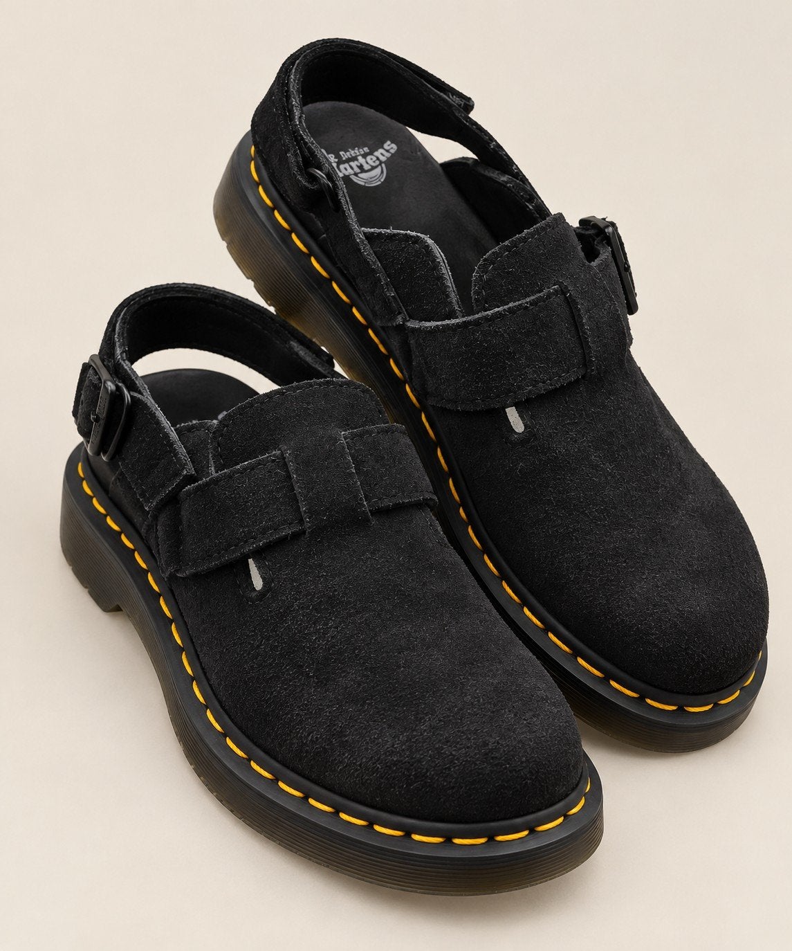 Dr. Martens muiltjes instappers, Sandalen, Zwart, Ophalen of Verzenden, Zo goed als nieuw