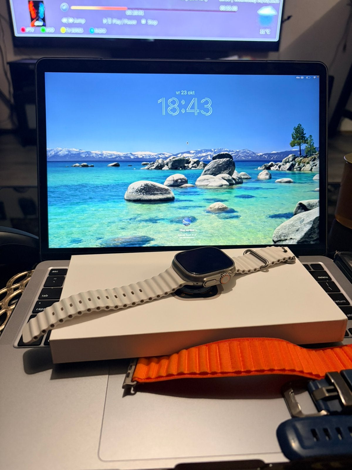 Apple Watch Ultra 49mm Titanium + extra bandjes, Ophalen, IOS, Zo goed als nieuw, Stappen