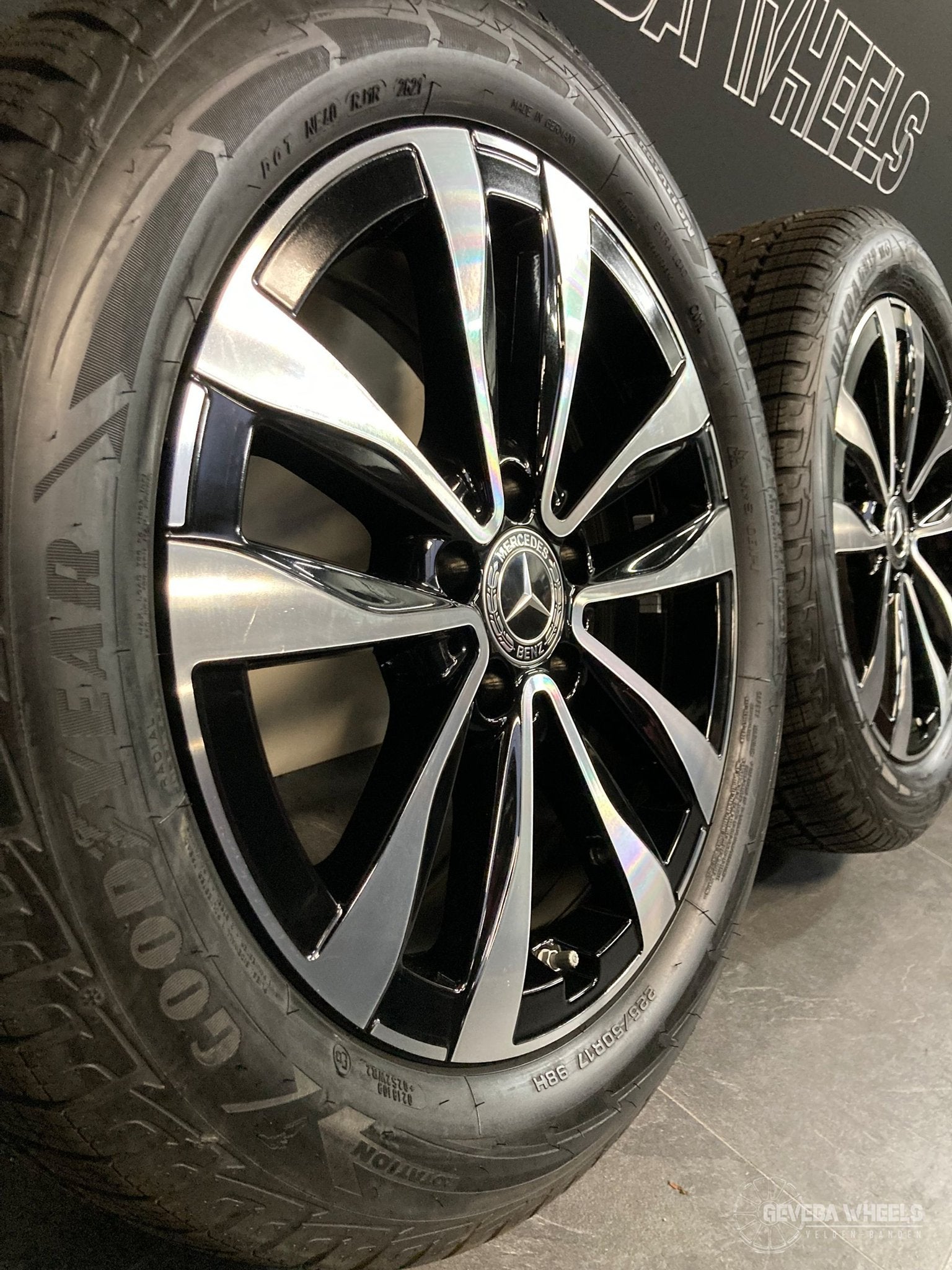 17” originele Mercedes C W206 velgen + winterbanden 5x112, Auto-onderdelen, Gebruikt, -, -, Banden en Velgen