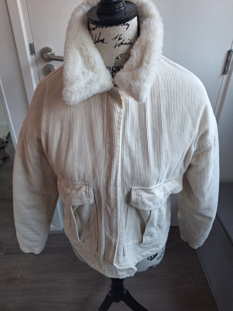 ecru kleur corduroy jack / winterjas mt. S / 36, Kleding | Dames, Ophalen of Verzenden, Zo goed als nieuw, Maat 36 (S), Beige