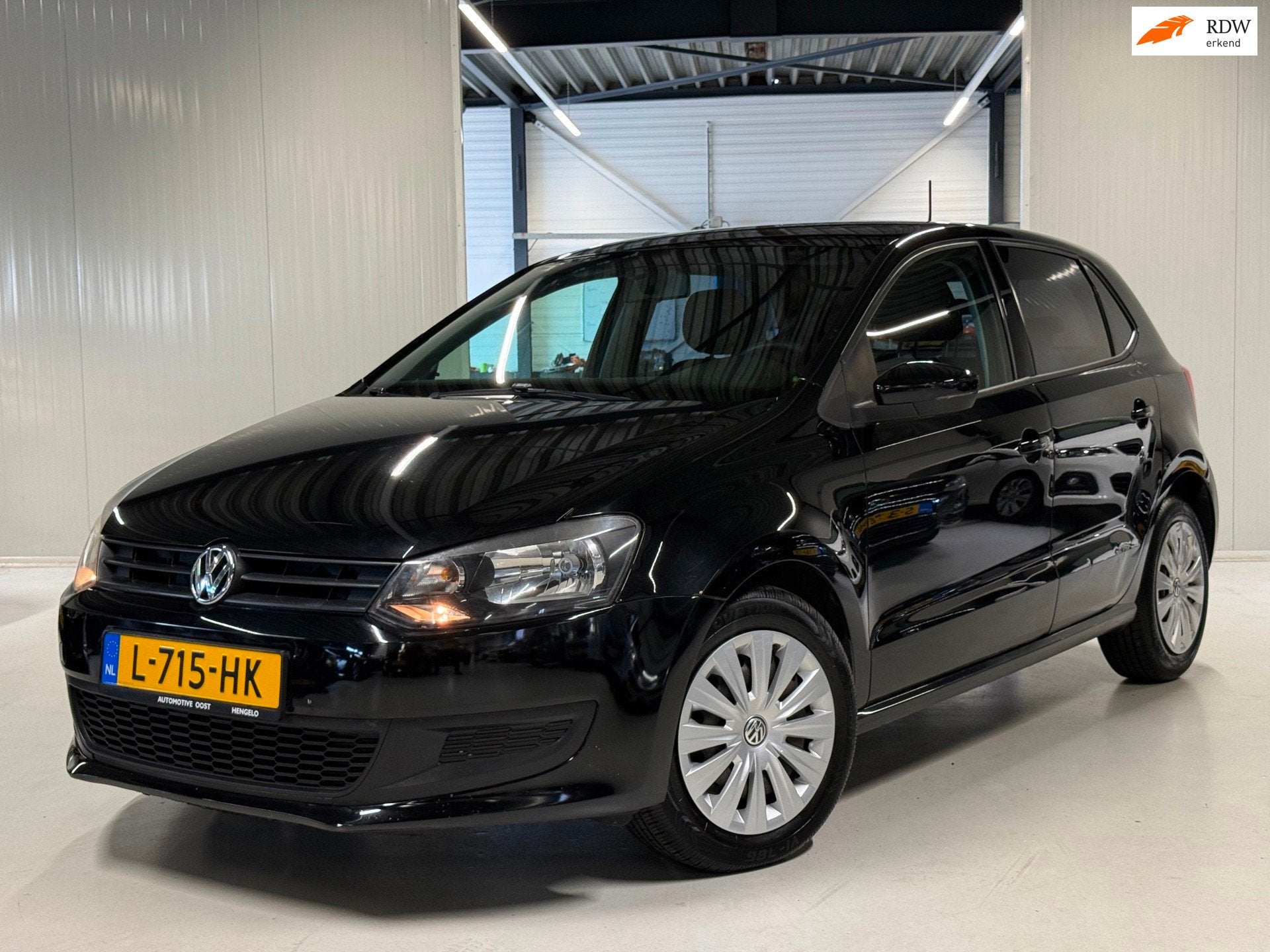 Volkswagen Polo 1.2-12V Airco|stoelverw. Carplay!, Voorwielaandrijving, Euro 5, Zwart, 1198 cc