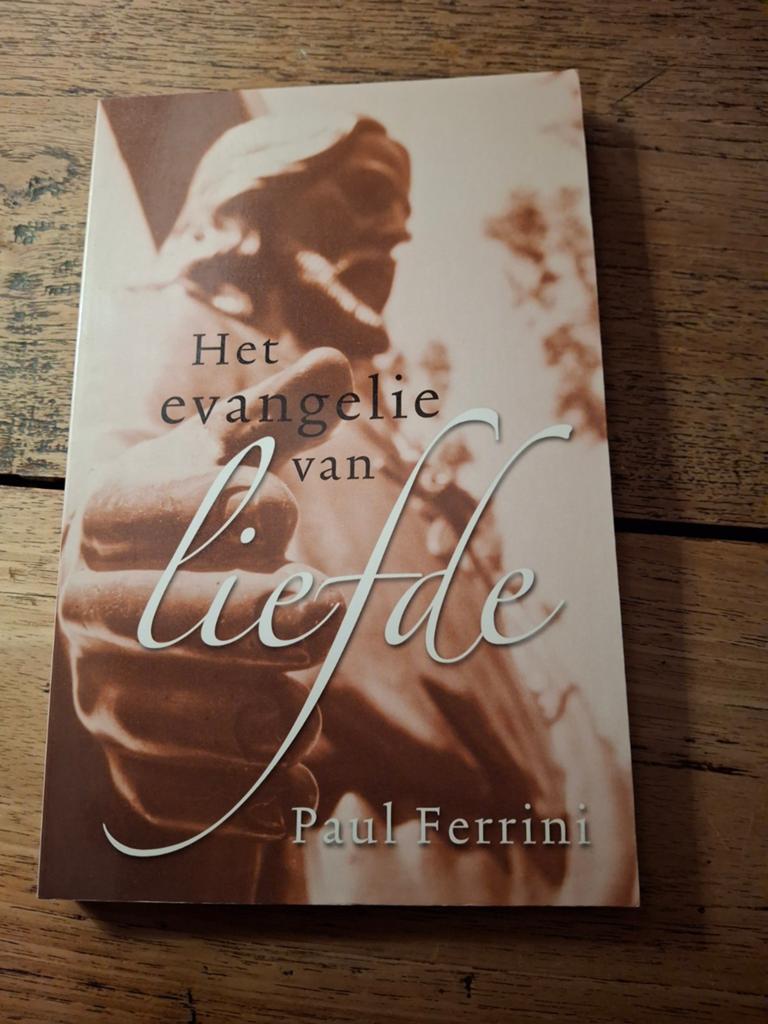 Paul Ferrini - Het evangelie van liefde, Astrologie, Overige typen, Paul Ferrini, Ophalen of Verzenden