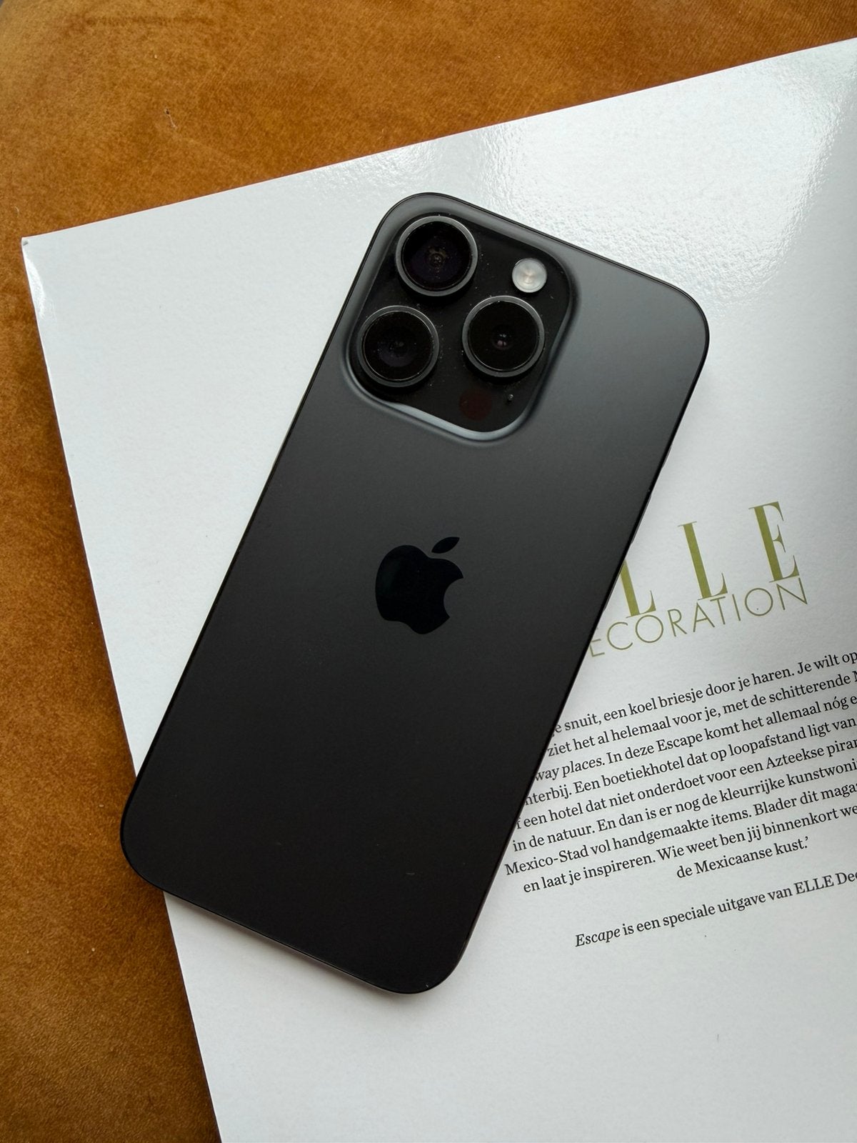 IPhone 15 Pro /128 GB/ 2 jr oud maar als nieuw!, Ophalen, 128 GB, Zwart, 88 %