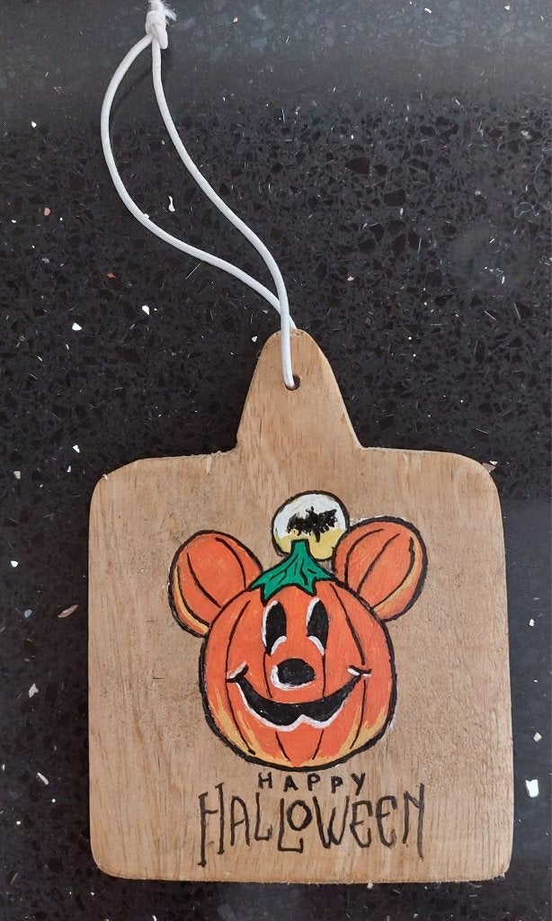 Nieuw-2 houten onderzetters Halloween Mickey en Minnie, Verzamelen, Ophalen of Verzenden, Mickey Mouse, Nieuw, Overige typen