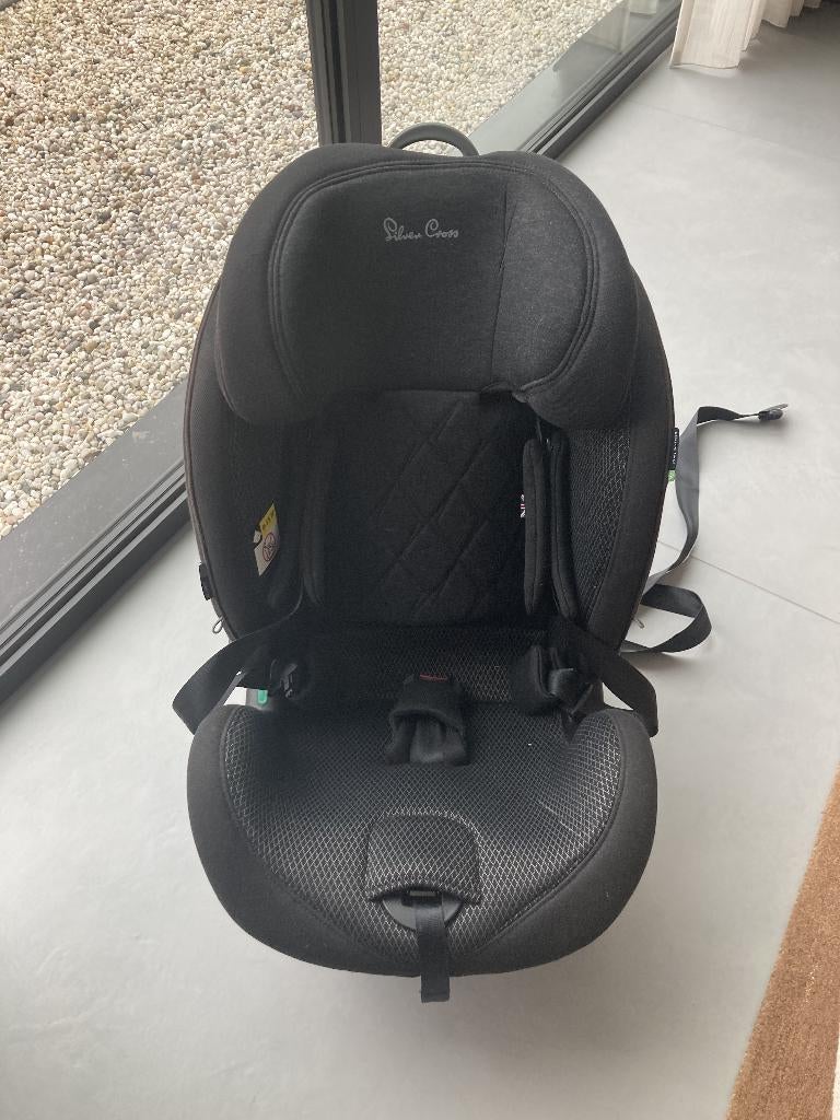 Babystoel auto, Kinderen en Baby's, Autostoeltjes, 15 t/m 36 kg, Zo goed als nieuw, Isofix, Verstelbare rugleuning