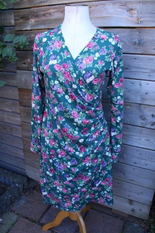 Overslagjurk groen/ kleur Tantilly mt L Vaste prijs, Kleding | Dames, Maat 42/44 (L), Ophalen of Verzenden, Zo goed als nieuw