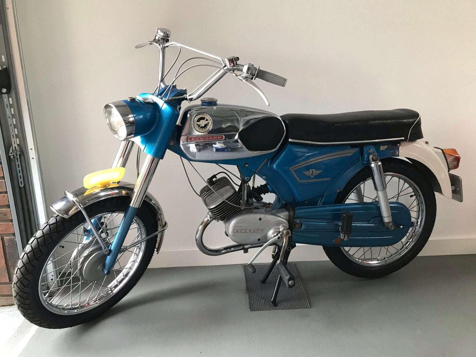 Prachtige Zundapp 517-23 uit 1969 met NL kenteken, Ophalen, Overige modellen, Maximaal 45 km/u, Zo goed als nieuw