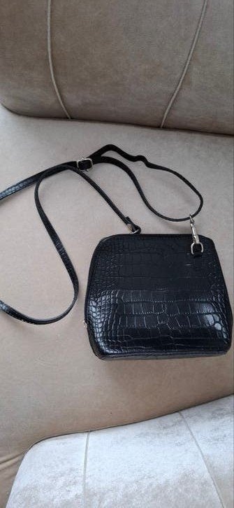 Zwarte Giuliano schoudertasje met croco-print, z.g.a.n., Ophalen, Nieuw, Zwart, Schoudertasje