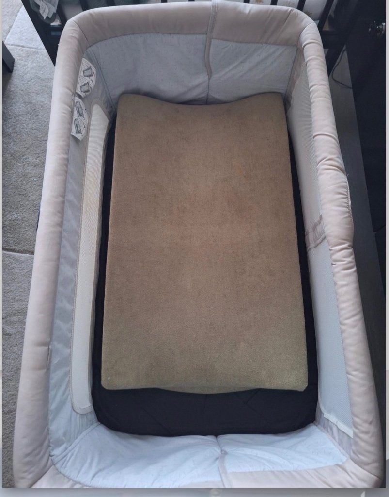 Chicco Wieg Next2Me Co-Sleeper Essential Dune, Kinderen en Baby's, Babywiegjes en Ledikanten, Ophalen, Zo goed als nieuw, Wieg