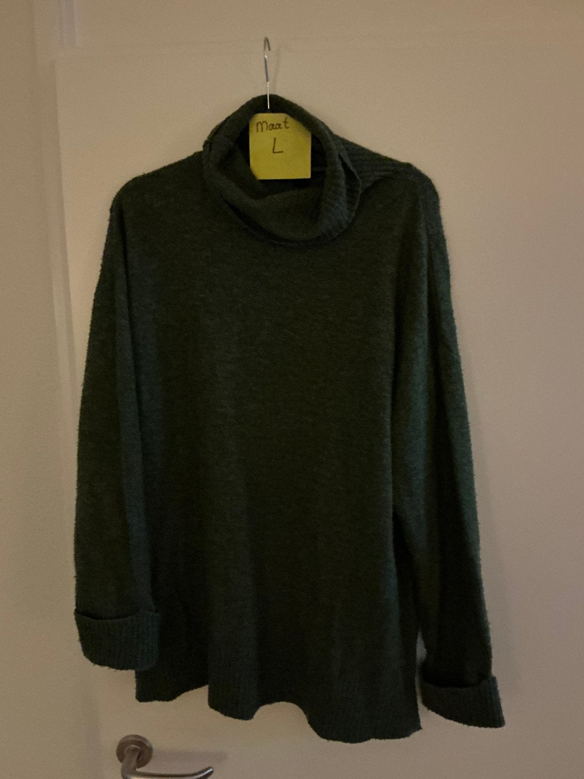 Te koop hema trui groen, Ophalen of Verzenden, Zo goed als nieuw, Groen