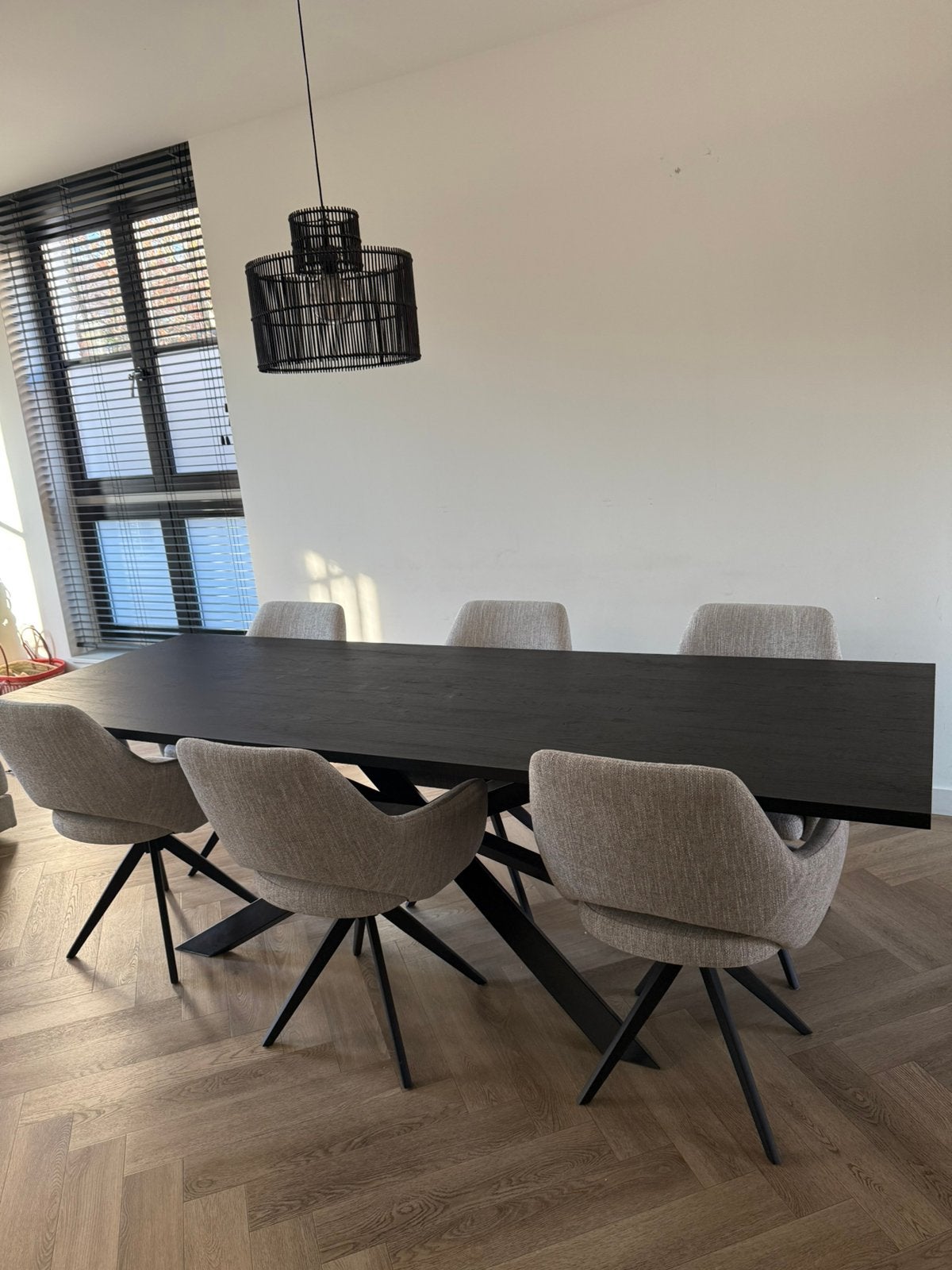 Tafel zwarthout 250x90 zo goed als nieuw, Ophalen