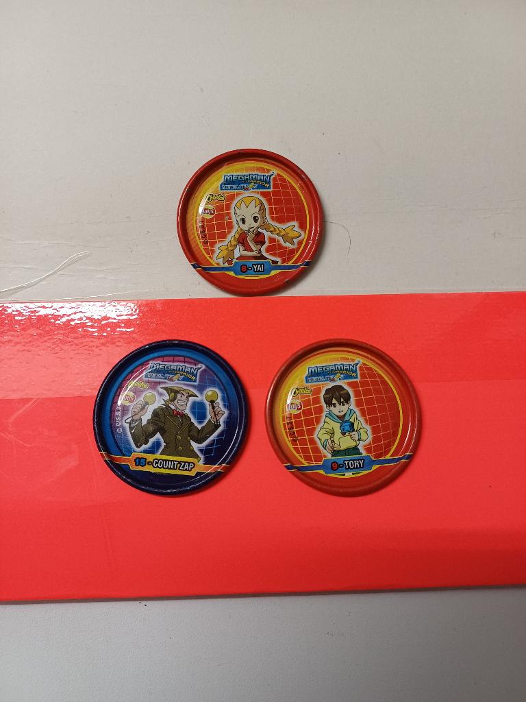 3 stuks - Megaman Metal Tazos - Caps/Pogs Lays chips, Verzamelen, Supermarktacties, Overige supermarkten, Ophalen of Verzenden