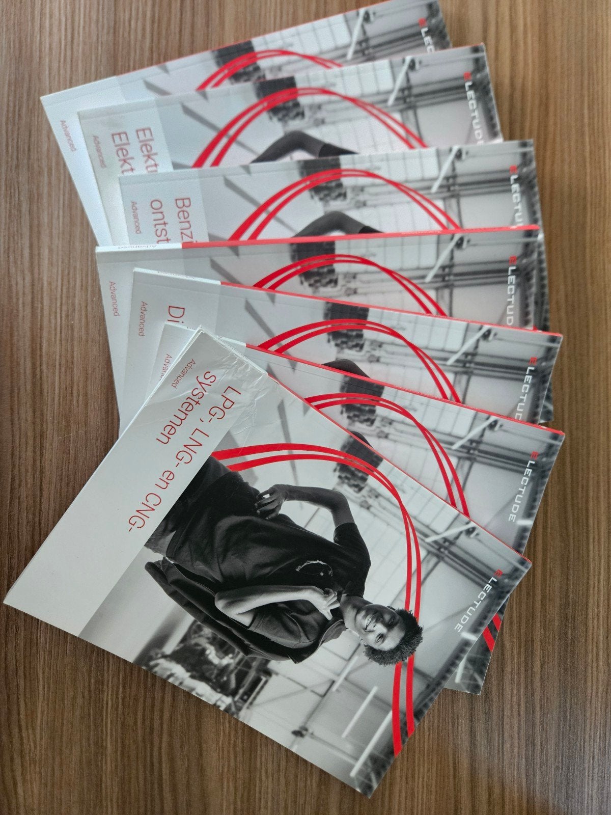 Lectude Advanced Autotechniek Boeken Set, Ophalen of Verzenden, Gelezen, Autotechniek, Onbekend