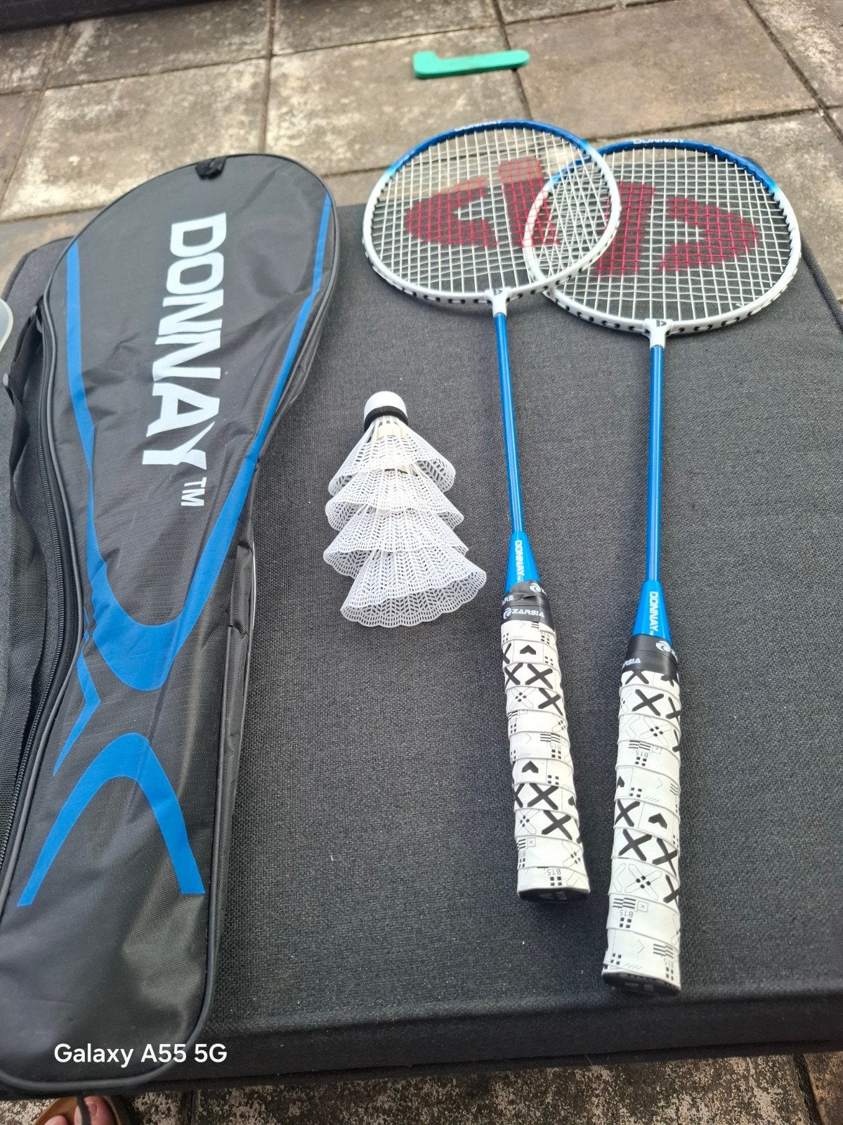 Donnay Badminton Rackets Set met Hoes en Shuttles, Donnay, Onbekend, Ophalen of Verzenden, Zo goed als nieuw