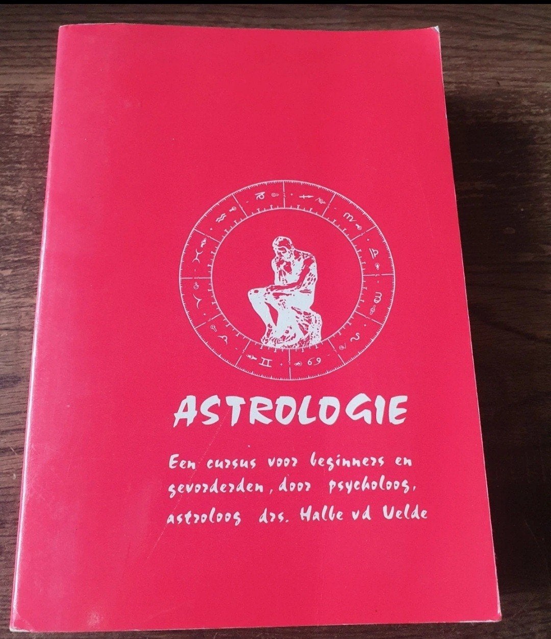Astrologie: Een cursus voor beginners en gevorderden, Boeken, Halbe vd Velde, Astrologie, Ophalen of Verzenden, Zo goed als nieuw