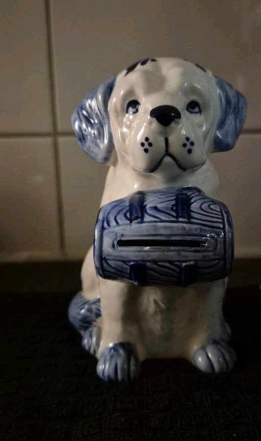 Delfts Blauw Spaarpot Hondje ., Ophalen of Verzenden, Zo goed als nieuw, Steen, Aardewerk of Keramiek, Dier