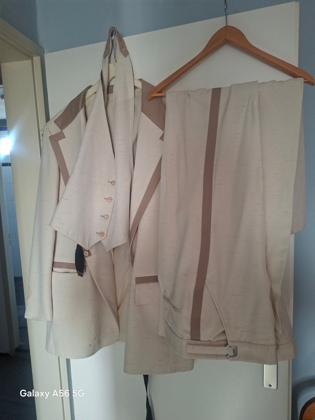 After Six Heren Kostuum - Beige/Bruin - Maat L, After Six, Maat 52/54 (L), Beige, Ophalen of Verzenden