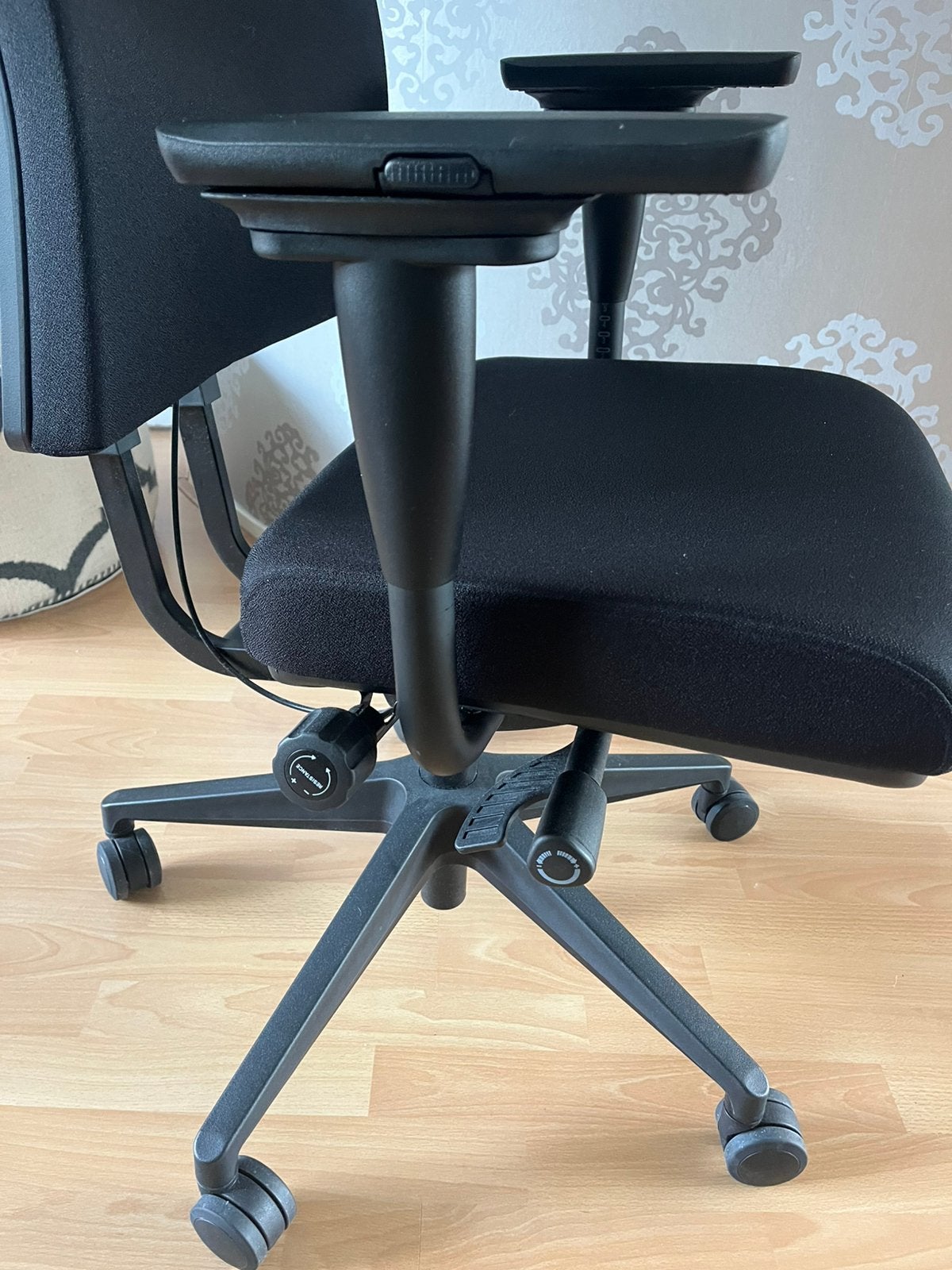 Ergonomische Bureaustoel, Ophalen, Zo goed als nieuw, Zwart, Bureaustoel