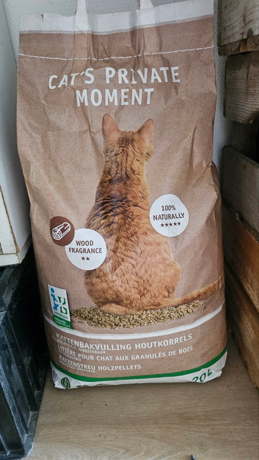 Kattenbak vulling, Ophalen