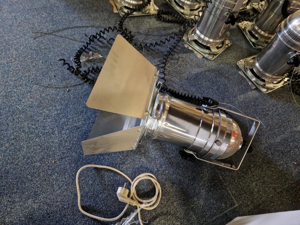 Vintage industriele lampen schijnwerpers, Ophalen