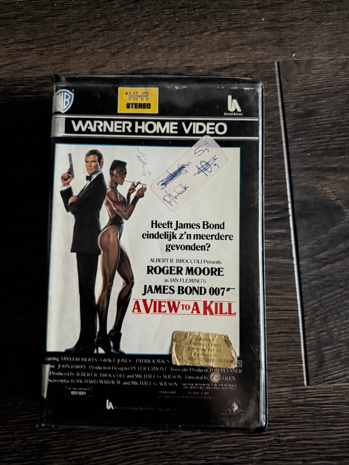 Ex rental James Bond 007: A View to a Kill - Roger Moore, Cd's en Dvd's, VHS | Film, Vanaf 12 jaar, Ophalen of Verzenden, Gebruikt