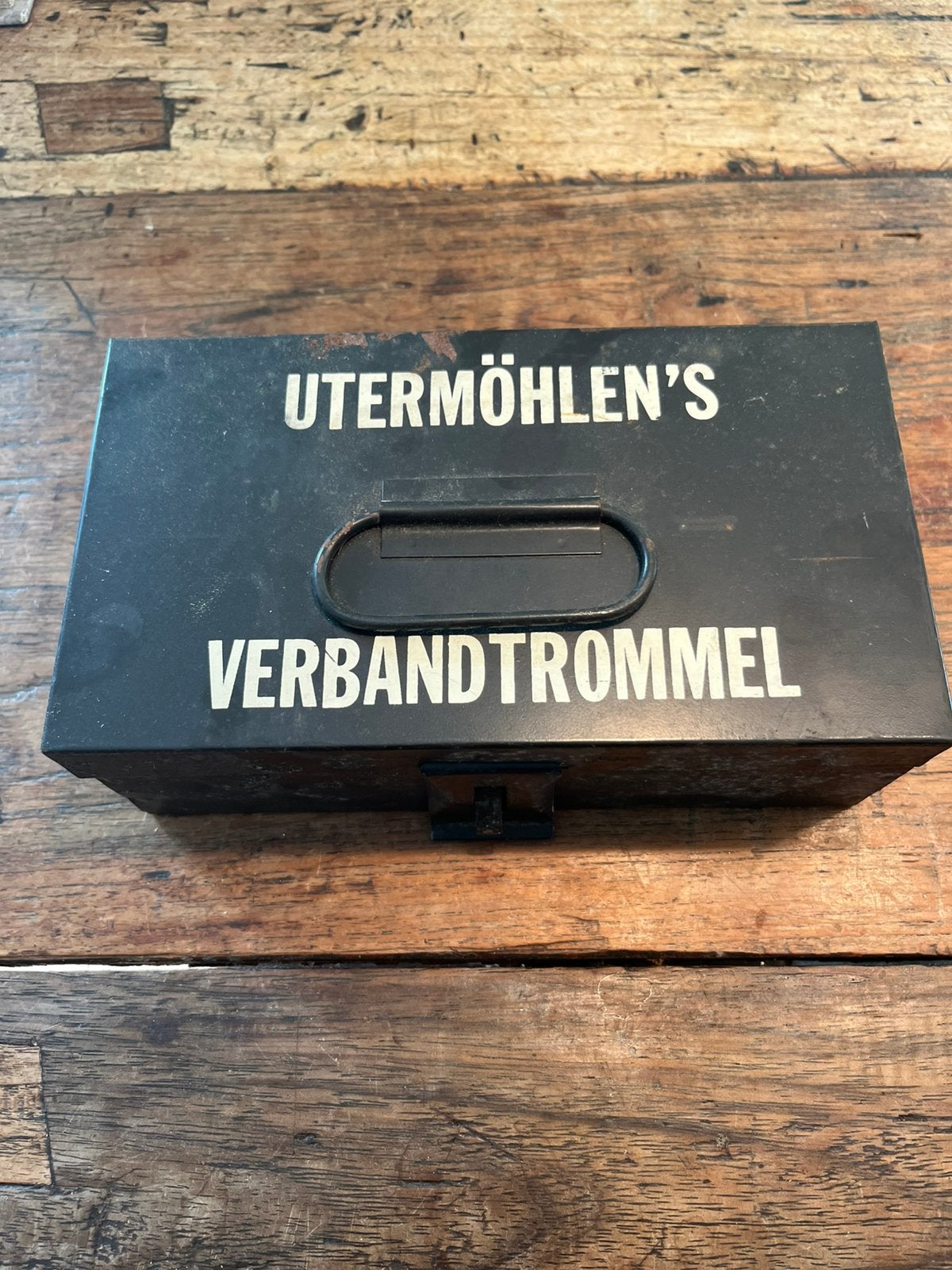 Oude verbanddoos Utermohlen (groot) voor autobussen, Antiek en Kunst, Ophalen of Verzenden