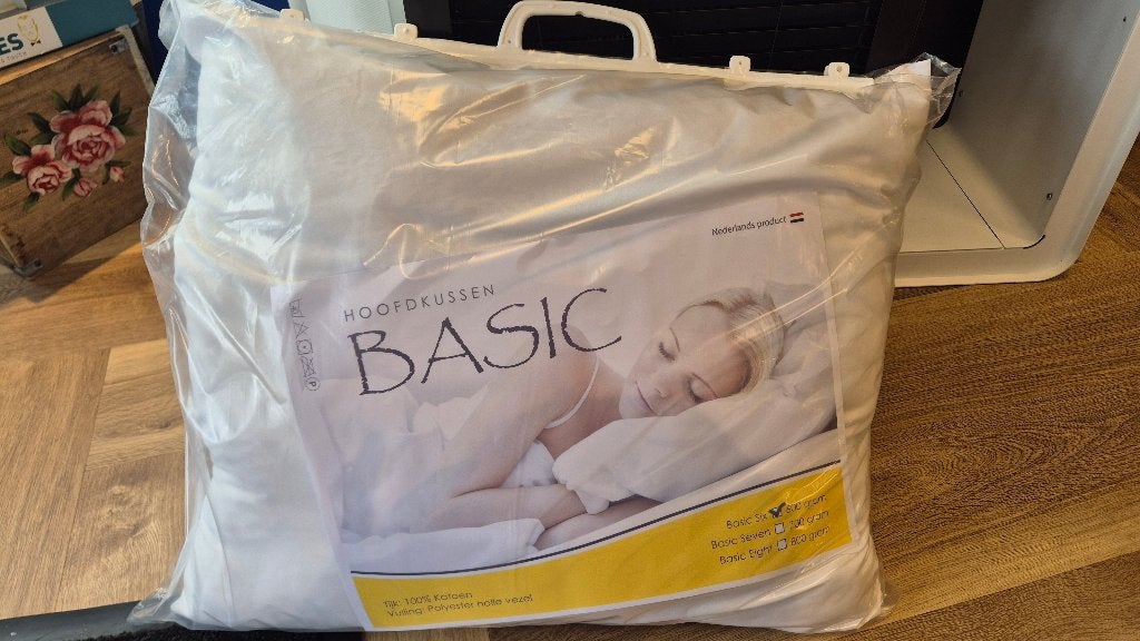 Basic six Hoofdkussen 600 gram op voorraad, Eenpersoons, Ritssluiting, Wit, Nieuw