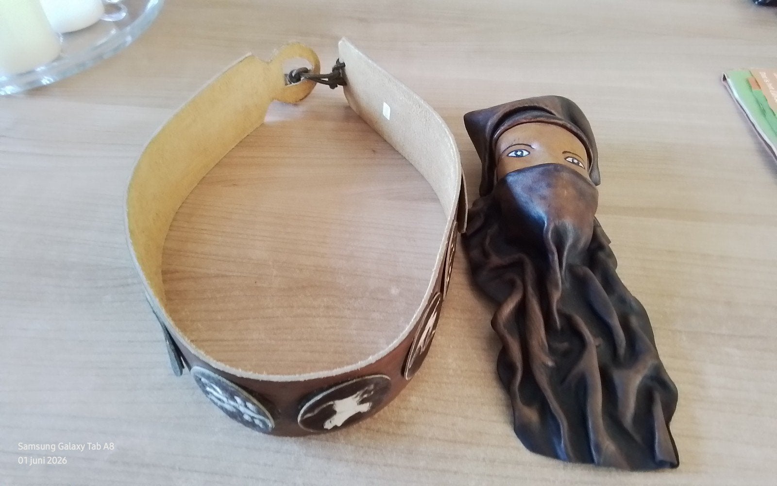 Vintage Leren riem met Zodiac Tekens, en vrouwenmasker., Ophalen of Verzenden