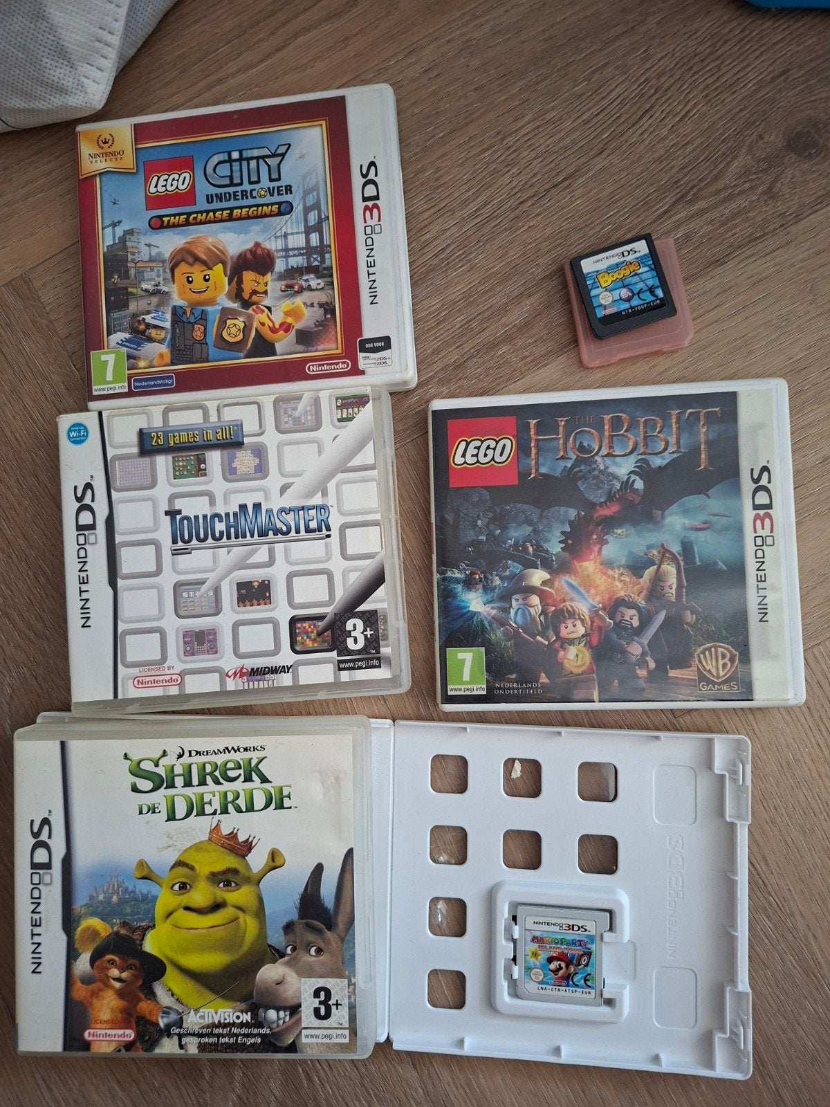 Nintendo 2DS met games (o.a. Lego City, Hobbit, Super Mario), Spelcomputers en Games, Blauw, 2DS, Ophalen of Verzenden, Gebruikt