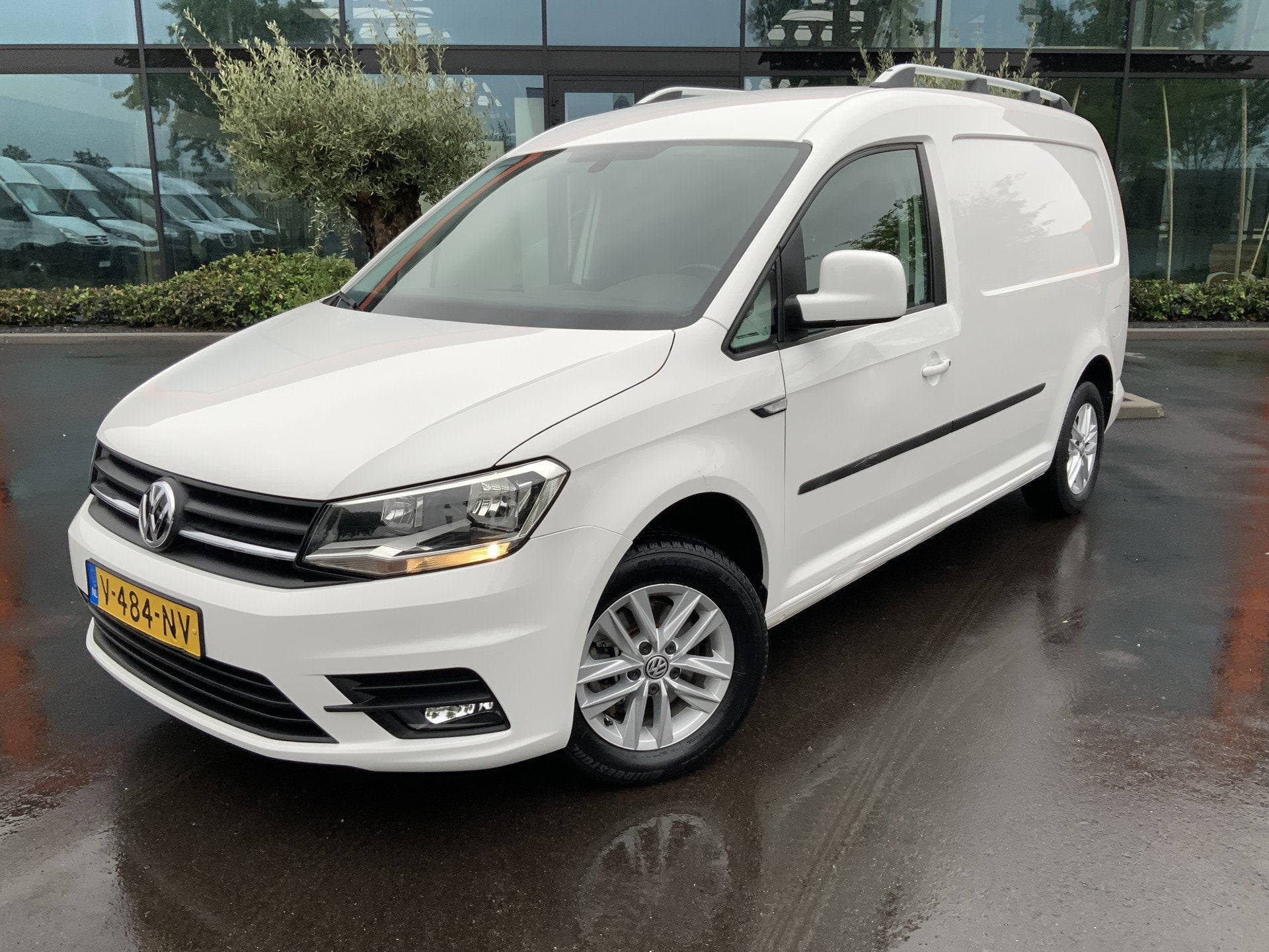 Volkswagen Caddy 2.0 TDI L2H1 BMT Maxi Highline Airco Cruise, Auto's, Stof, Euro 6, 4 cilinders, Volkswagen