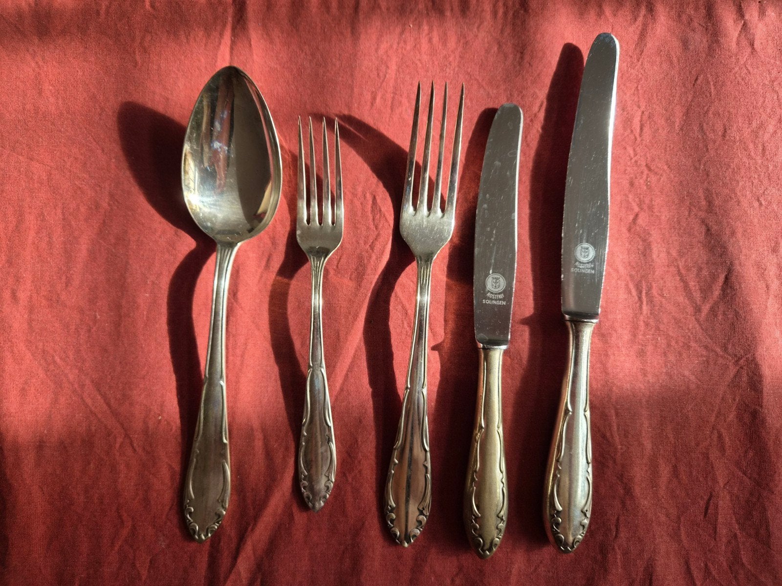 Verzilverd bestekset in koffer - 9 persoons, Ophalen