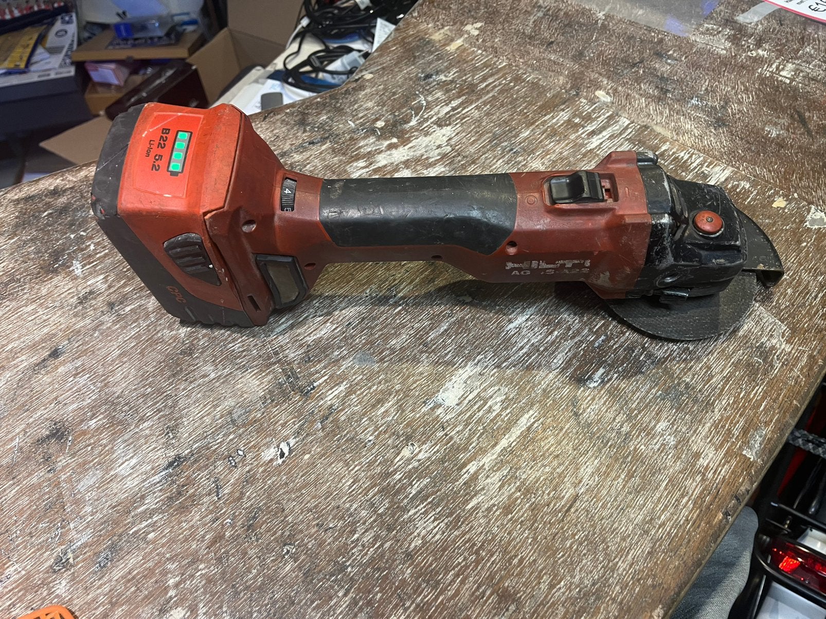 HILTI AG 4S A22 125 Haakse Accu Slijper met B22 5.2Accu, Gebruikt, Haakse handslijpmachine, Leeuwenhoekstraat 4, 2652 XL Berkel en Rodenrijs