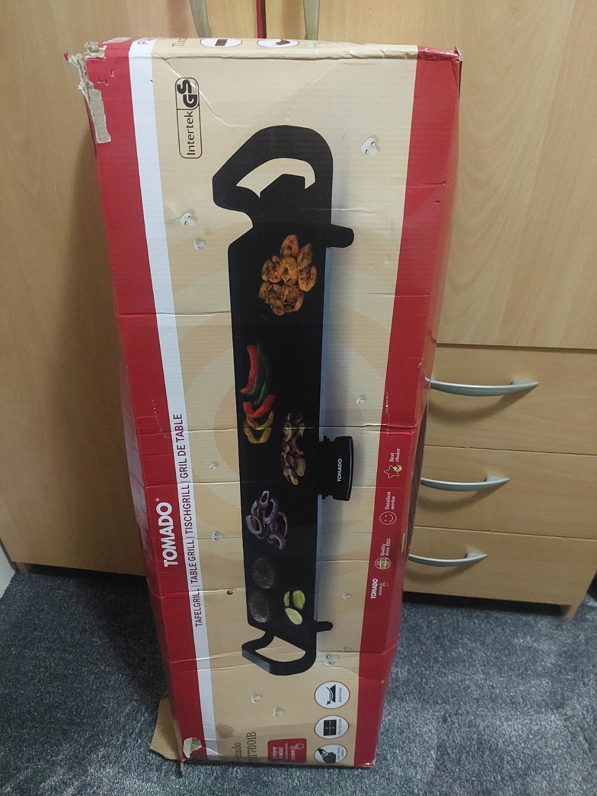 Te koop 1x gebruikt  Tomado tafelgrill 70,5 cm 23,5cm, Ophalen, Nieuw