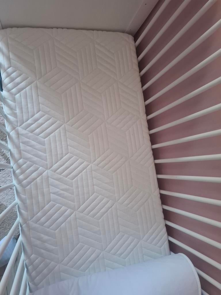 Pretura Essential Plain Matras 60x120 - Babypark ZGAN, Ophalen, Zo goed als nieuw, Eenpersoons