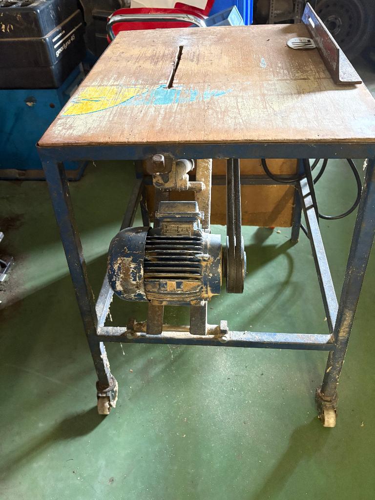 Zaagtafel, Ophalen, Gebruikt, Cirkelzaag, 30 tot 70 mm