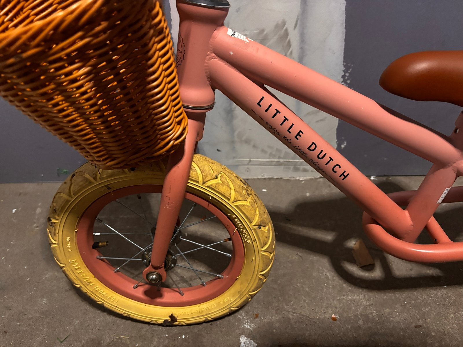 Little Dutch loopfiets roze met mandje, Ophalen, Gebruikt, Minder dan 16 inch